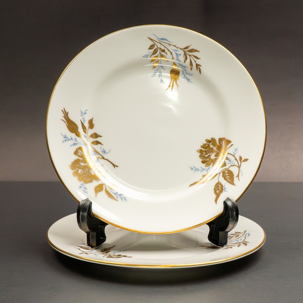 Two Vintage Aynsley Golden Grace 1939 bread plates